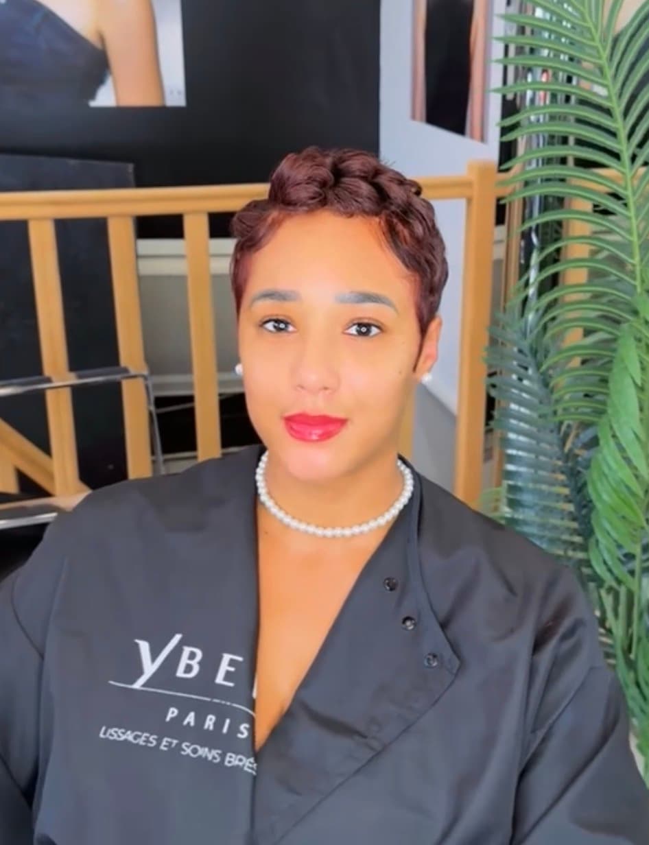 Coupe pixie afro — shampooing + wrap